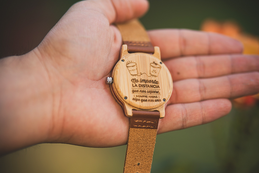 Beneficios de un reloj de madera personalizado